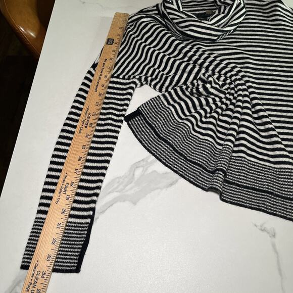 Alice + Olivia Base Cowl Neck Boxy Sweater Sz L Wool Angora Black Ivory Stripes - Picture 6 of 10